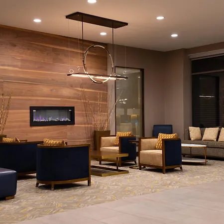 Courtyard By Marriott Northlake Hotel 2*