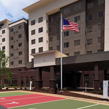By Marriott Northlake Charlotte