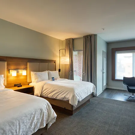 Express & - - South End By Ihg