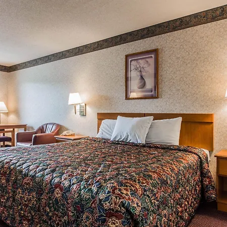 Rodeway Area Hotel 2*