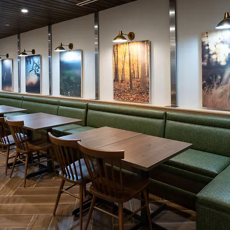 Fairfield & By Marriott Research Park Hotel
