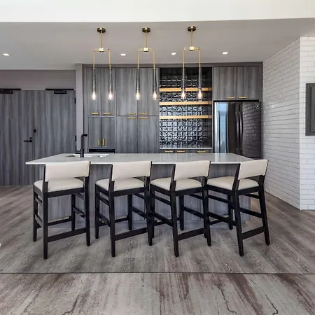 Hyatt Centric Southpark Hotel 4*