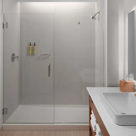Element By Marriott Uptown