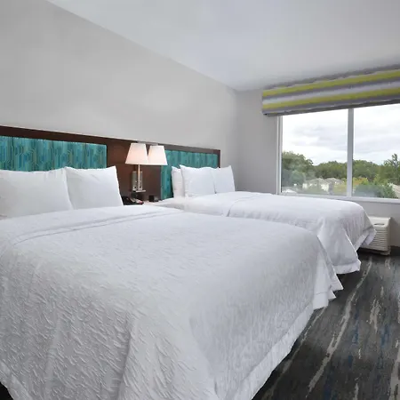 Hotel Hampton & North I 485