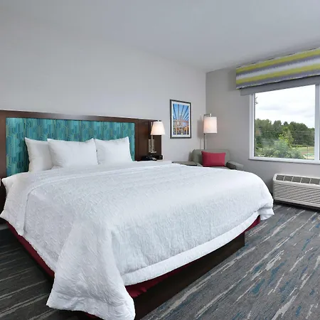 Hampton & North I 485 Hotel Charlotte