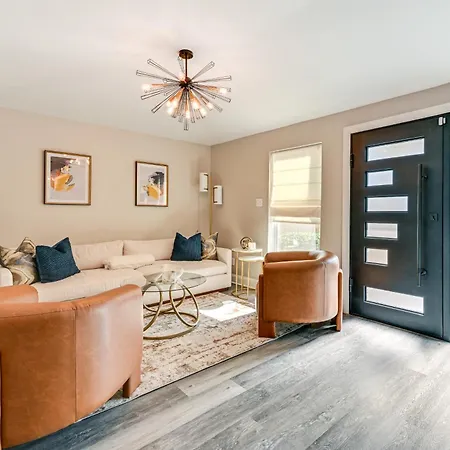 Holiday home Gem W/ Deck & Community Amenities Charlotte