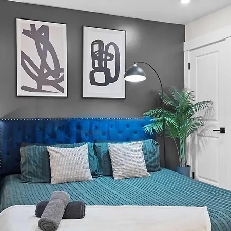 Holiday home 4Br Townhouse King Bed Rooftop Uptown Clt Charlotte