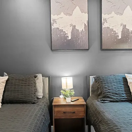 4Br Townhouse King Bed Rooftop Uptown Clt