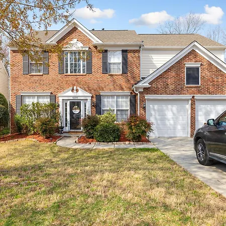 Homestay Private In Ballantyne Charlotte