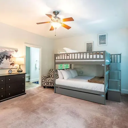 Impressive Luxurious With Pool And Game Space In Nc Holiday home Charlotte