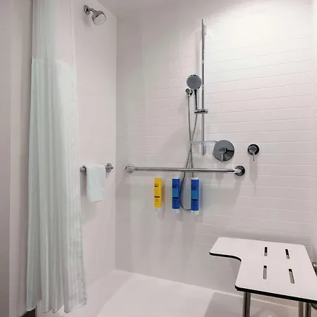 Tru By Hilton Tyvola I-77 Hotel 3*