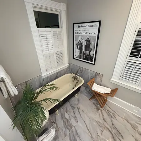 Villa Charming Historic Charlotte