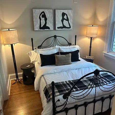Charming Historic Villa Charlotte