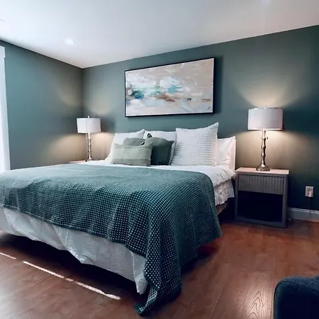 Spacious Dog-friendly Retreat Near Ballantyne * Charlotte