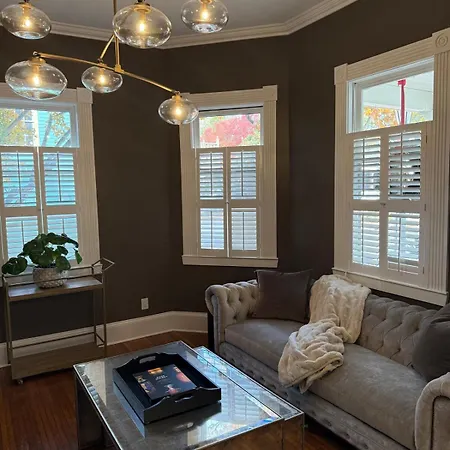 Charming Historic Villa Charlotte