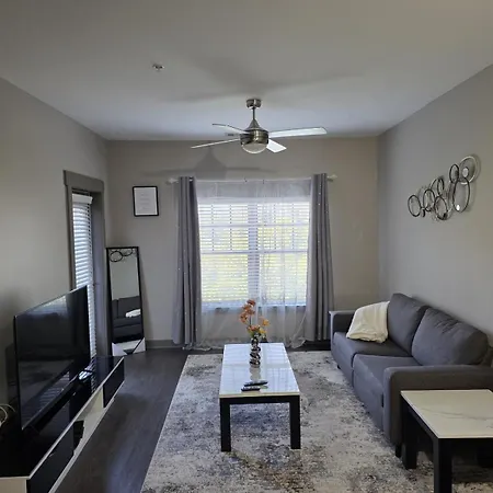 Gorgeous Uptown With Pool * Charlotte