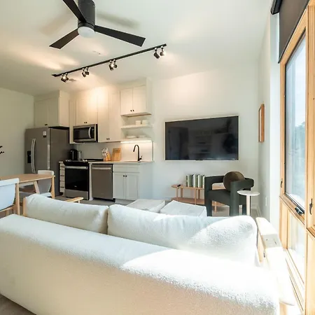Inkwell Apartment *
