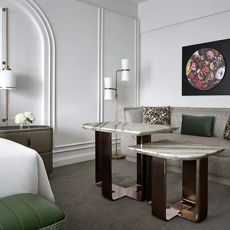 The Ritz-carlton, Hotel
