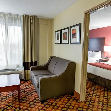 By Ihg Hotel