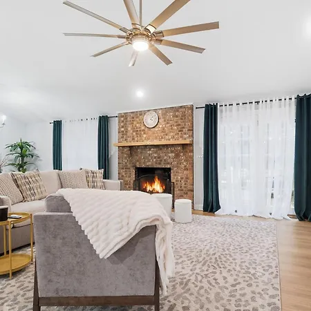 Shadowlake: 4br House *