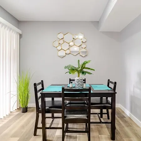 Apartment Spacious 2br 2ba Steps From Hospitals And Uptown Minimum 15 Days Or Charlotte