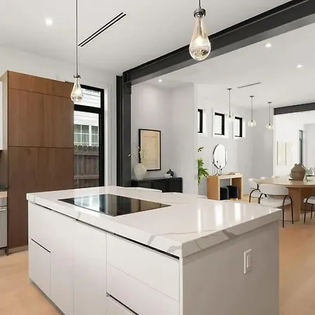Elegant Carmel Frame Apartment Charlotte