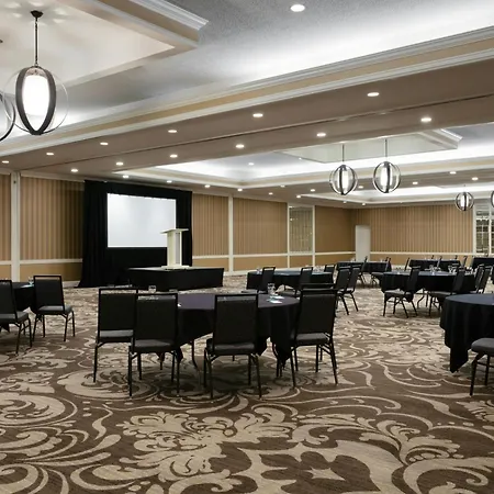 Sheraton Hotel 4*