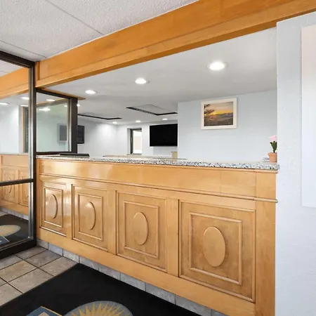 Days By Wyndham Motel 2*