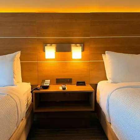 Express & - Ballantyne By Ihg
