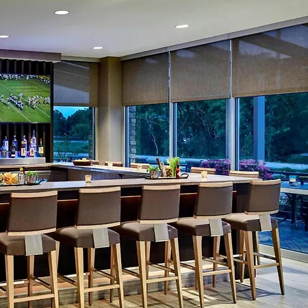 Hotel Springhill By Marriott Arrowood