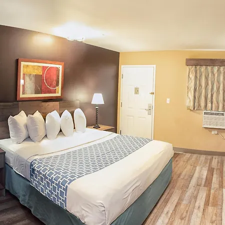 Suburban - Ballantyne Hotel Charlotte
