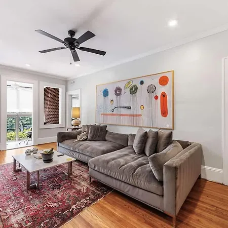 Spacious 2br In Myers Park With Sunroom * Charlotte