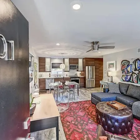 Comfortable And Stylish Near Myers Park * Charlotte