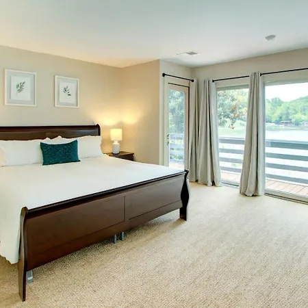 Cozy With Swimming Pool In Charlotte, North Carolina Charlotte