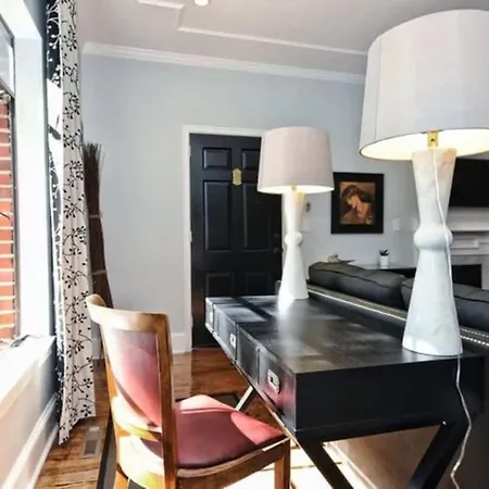 Relax Or Entertain In Luxurious 2br With Patio * Charlotte