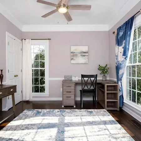 Disconnect At With Great Surroundings In Charlotte, North Carolina *