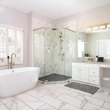 Holiday home Suburban Sanctuary In Charlotte, North Carolina