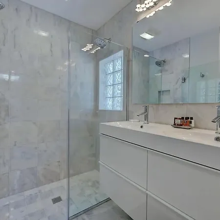 Comfortable 1br Myers Park Oasis Holiday home *