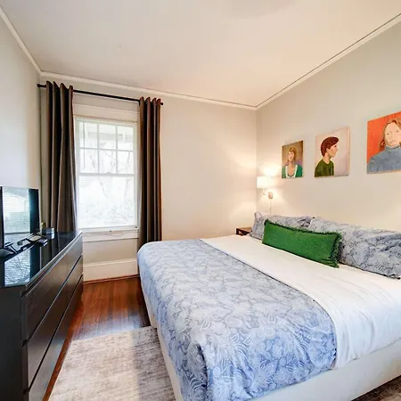 Elegant 1br In Elizabeth With Covered Porch *