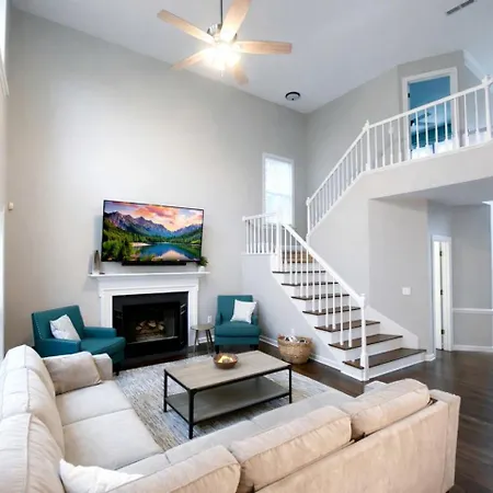 Disconnect At With Great Surroundings In Charlotte, North Carolina *