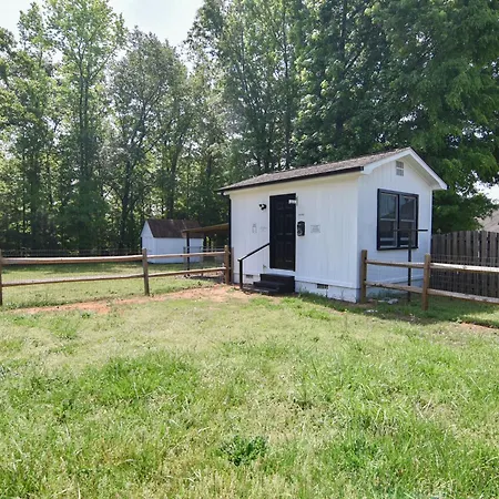 Holiday home Tiny Getaway 5 Min To Wylie *