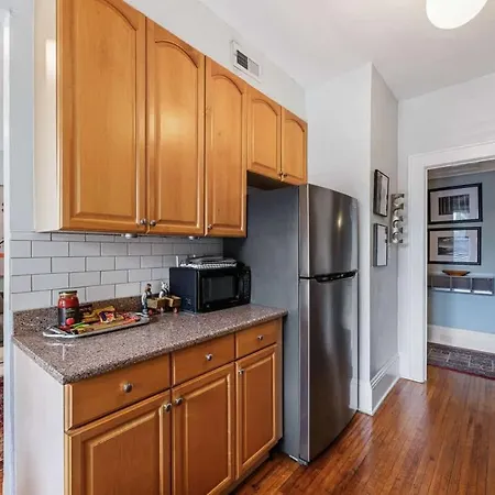 Holiday home Spacious 2br In Myers Park With Sunroom Charlotte