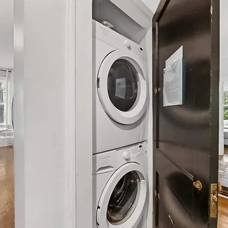 Contemporary Gem In The Heart Of Myers Park Charlotte