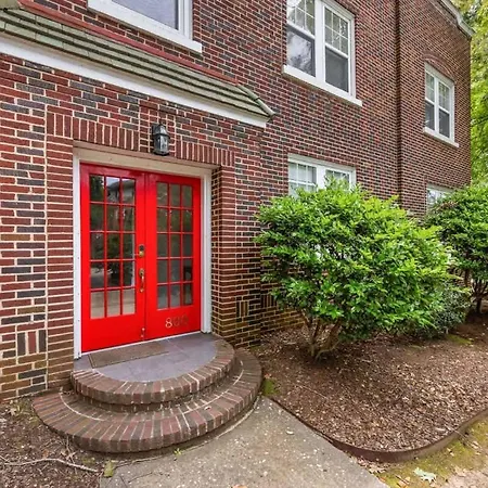 Chic Comfortable 2br With Porch Near Dilworth Holiday home Charlotte
