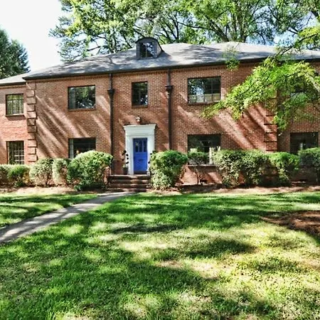 Chic And Comfortable 2br Near Uptown