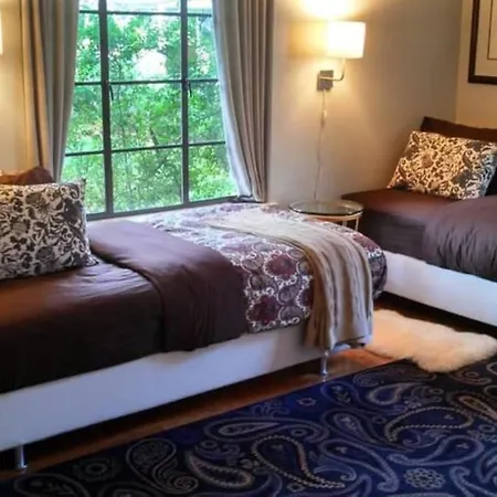 Holiday home Relax Or Entertain In Luxurious 2br With Patio *