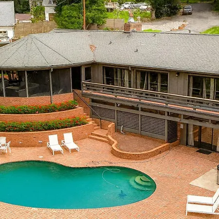 Cozy With Swimming Pool In Charlotte, North Carolina * Charlotte
