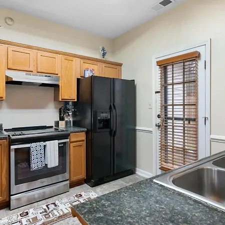 Cozy 4b 2 5b King Beds Jacuzzi * Charlotte