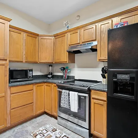 Cozy 4b 2 5b King Beds Jacuzzi * Charlotte
