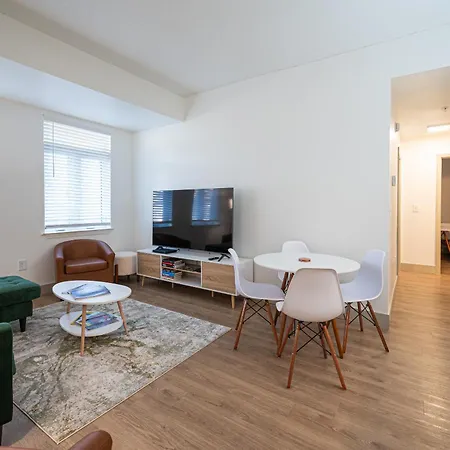 Class & Space Uptown Apartment Charlotte